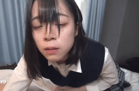 236.清纯美少女努力口爆-第3张图片-萌站