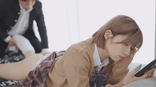 241.只要帮她写作业，泡在我家的辣妹同意让我使用她的小穴 （AV 1v+动漫2v）-第1张图片-萌站