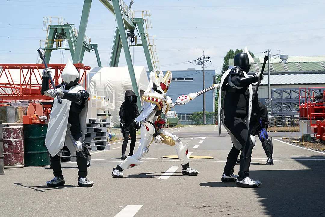 假面骑士加布[14][奇迹的觉醒！蛋糕王]-第3张图片-萌站