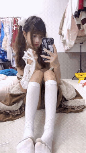 247.福利姬-软软兔，作品合集（955P 154V），共计104G。-第1张图片-萌站