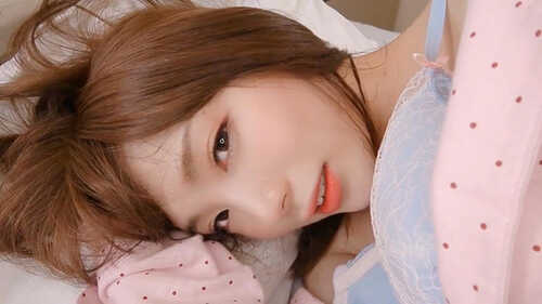 撸点极高，如此清纯的女孩子，那种清纯初恋的味道太纯正了，那白白嫩嫩的大屁股，后入爽上天-第2张图片-萌站