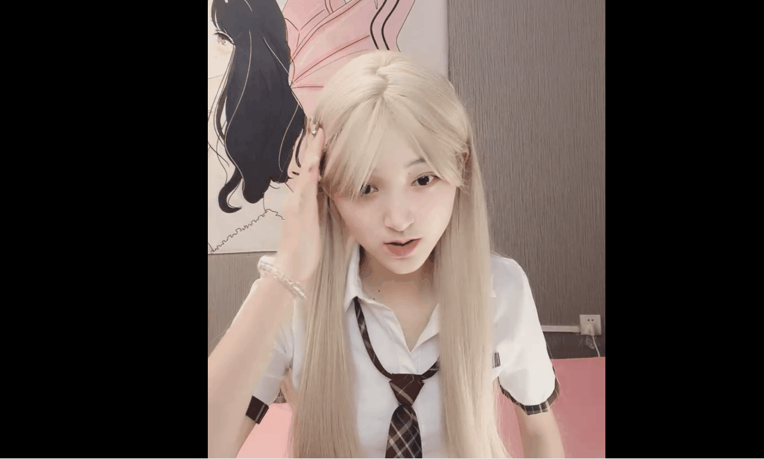 [高颜值]04年极品尤物美少女！被胖大叔玩穴 鸡巴太短不尽兴只能玩玩具-第1张图片-萌站