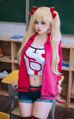 日奈娇最新两套-第2张图片-萌站