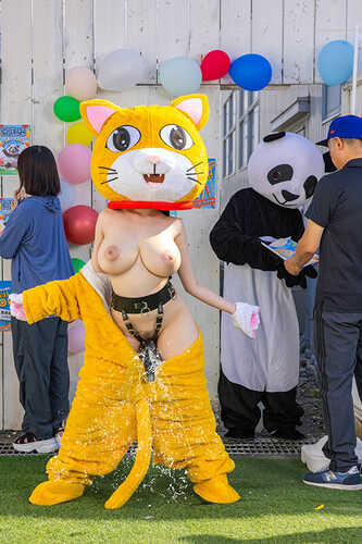 着ぐるみスターになりたくて どんなに突かれまくっても無反応を貫く中の人は爆乳美女だった 小坂ひまり-第6张图片-萌站