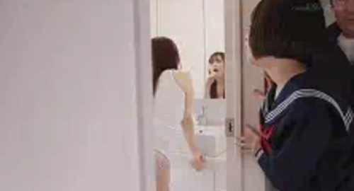 小日子逆天，早起爹就是干姐妹儿子再来干母亲家人一起搞 [1v+10g][百度盘]-第3张图片-萌站