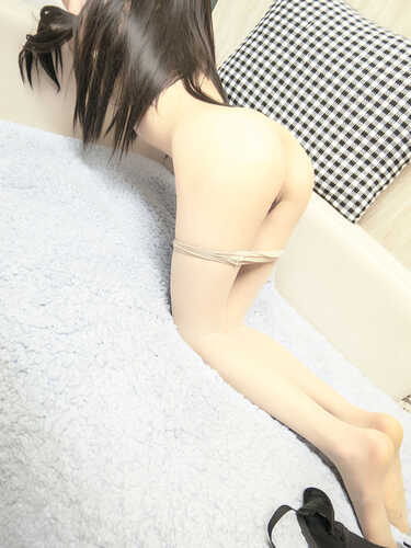 完具酱 这样的高跟丝袜-第6张图片-萌站