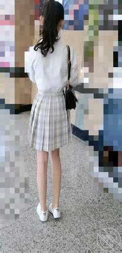 【乱伦】【兄妹】【全集】爱新觉罗兄妹 妹妹特别的骚-第3张图片-萌站