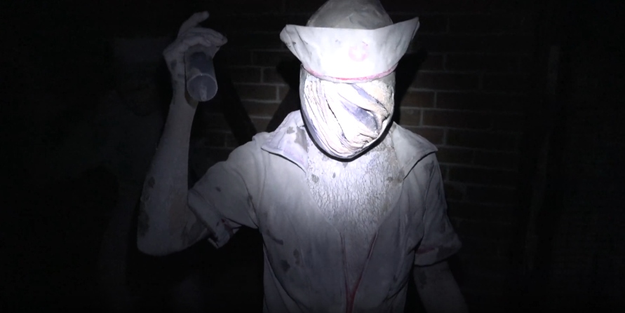 大战寂静岭护士！！-第2张图片-萌站