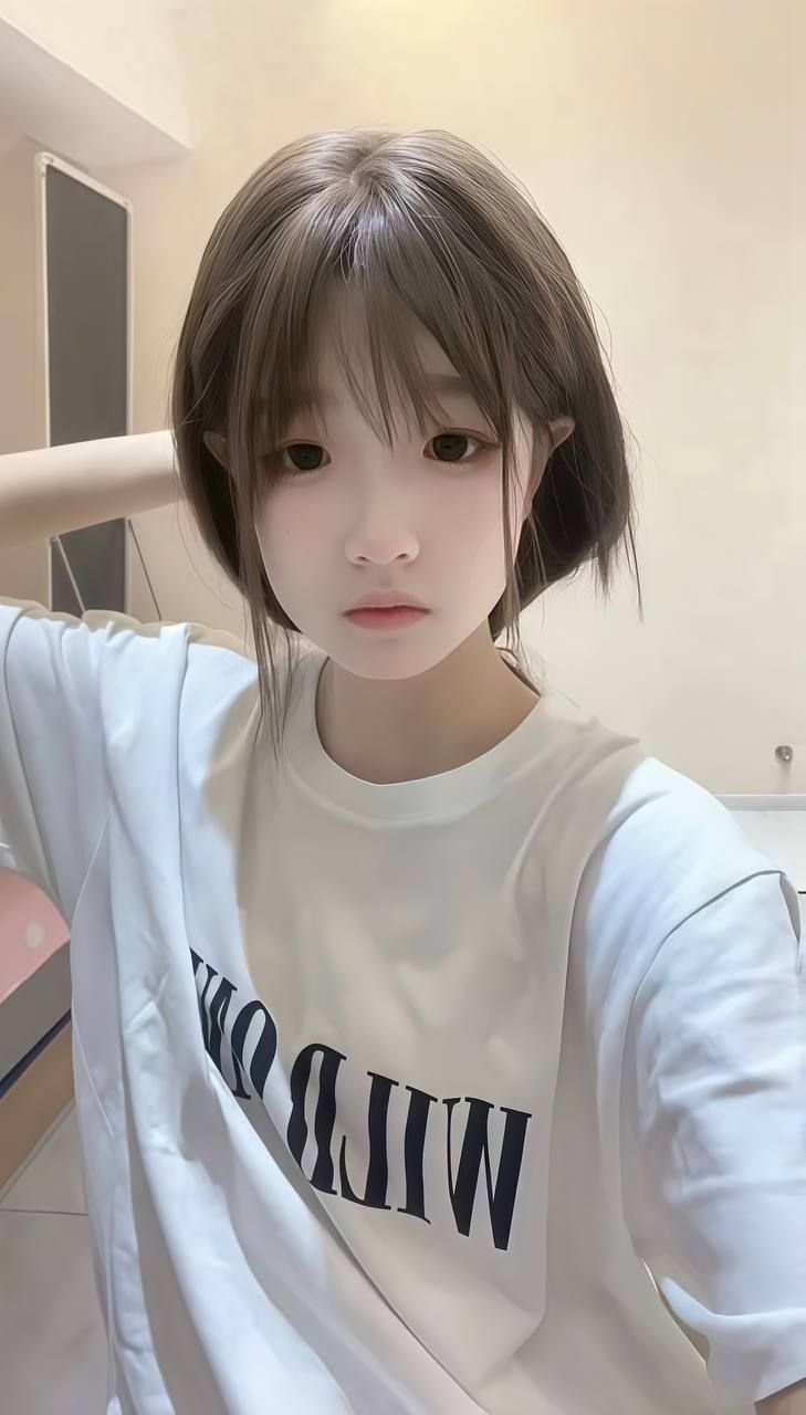 推特萝莉福利姬呓小涵私拍💦-第9张图片-萌站