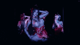 【巨乳 黑丝 骑乘 乳摇 爆操 中出】新作-VAM女帝姜连心骑乘舞啪穿衣半裸双版本-第2张图片-萌站