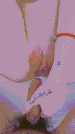 [云盘高质露脸泄密]肤白貌美,身材好,究极反差DJ女友秒变肉便器,干完美鲍干屁眼,细节拉满,撸点很高[5V+5.14G]-第4张图片-萌站