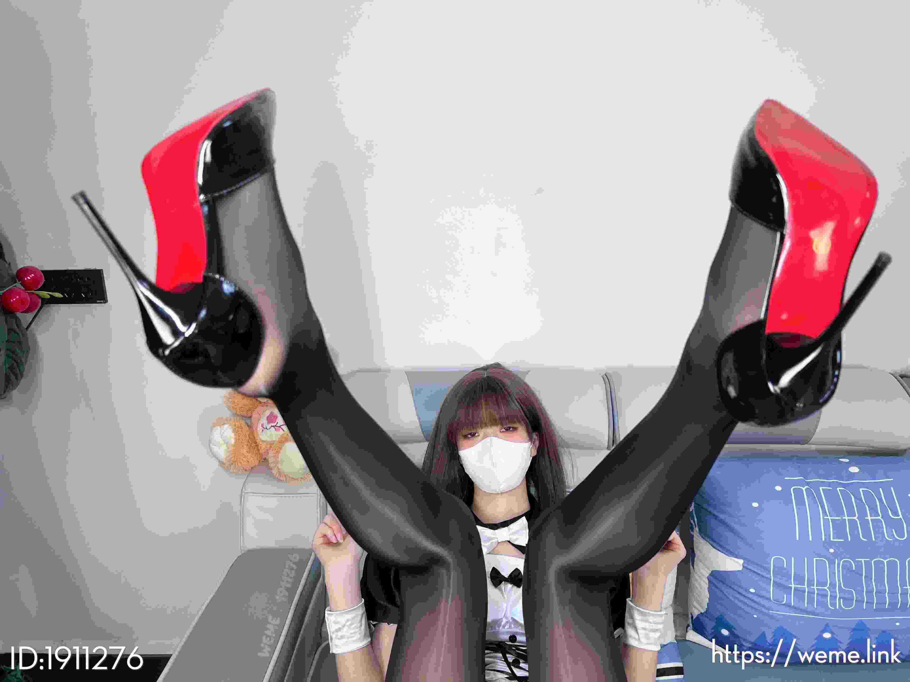 抖音快手反差网红白龙猫女之黑暗女仆[18p2v/56m]-第1张图片-萌站