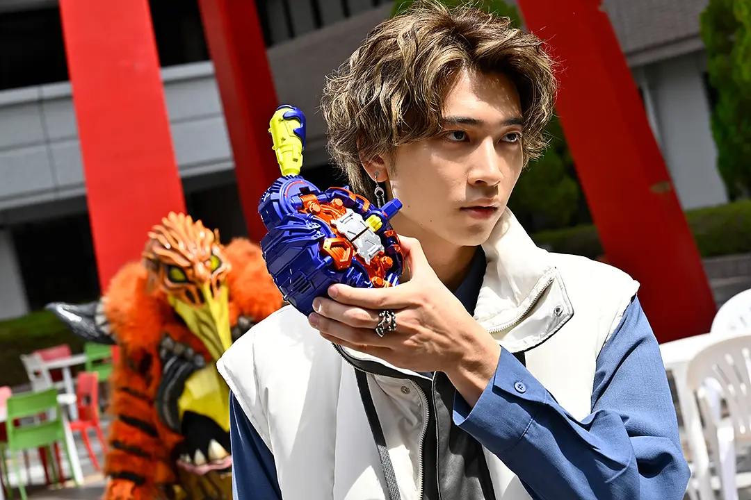 假面骑士加布[18][超强！布丁的保镖]-第4张图片-萌站