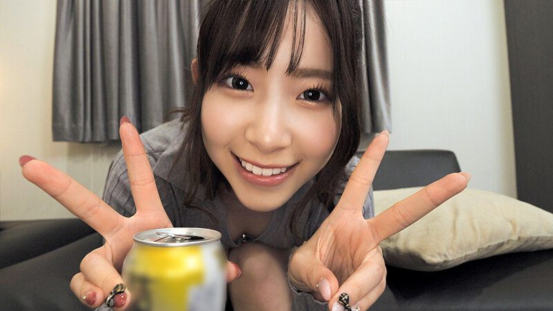 UINAV-037 【チョロマンビッチ】ヤリマンJD出会い系で即ゲット！！あざとかわいいほろ●いめちゃかわJDに中出しキメちゃいました♪ 【誰でもいつでもOK】-第2张图片-萌站