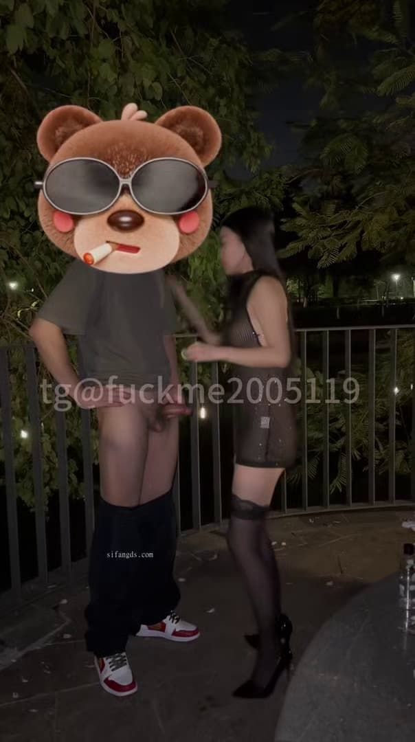 她是年度最骚的第一梯队女主包你满意️mp4-第13张图片-萌站