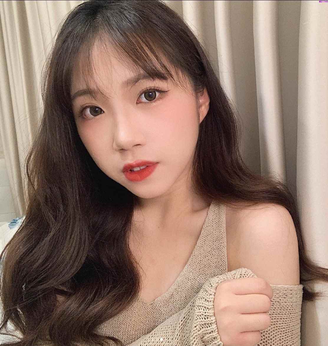 [重磅泄密]超极品高颜值素人露脸泄密流出30套 个个都是精品-第2张图片-萌站