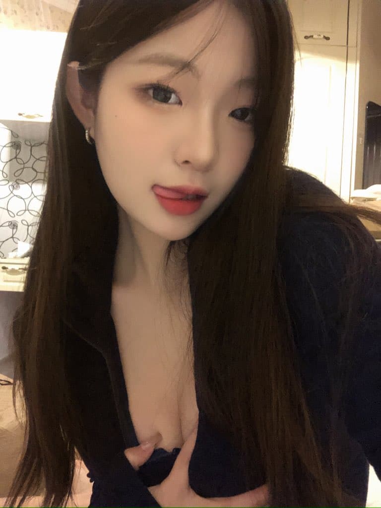 [重磅泄密]超极品高颜值素人露脸泄密流出30套 个个都是精品-第7张图片-萌站