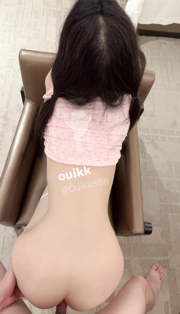 深圳富少爷专操白丝萝莉 年轻貌美体弱肤白 白虎萝莉 合集 （ohikk）大佬合集最新整理-第4张图片-萌站