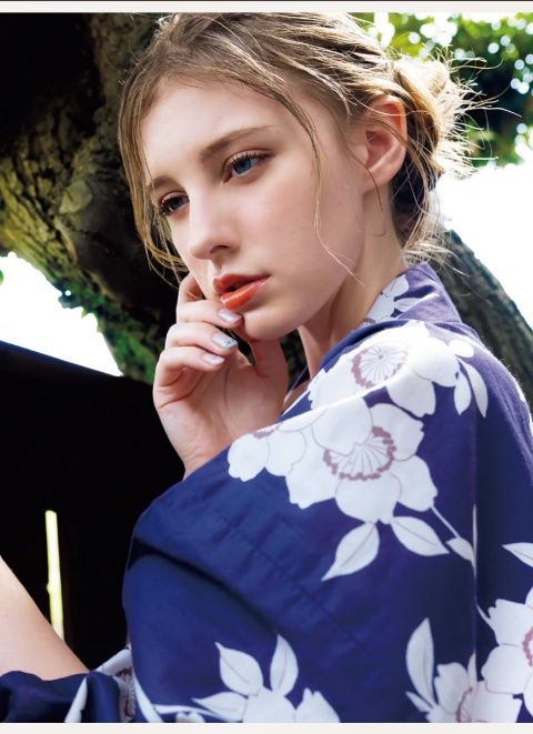 【欧美顶尖COS】北欧精灵Melody Marksメロディー雛マークス写真集 Coming [95P]【300M】-第2张图片-萌站