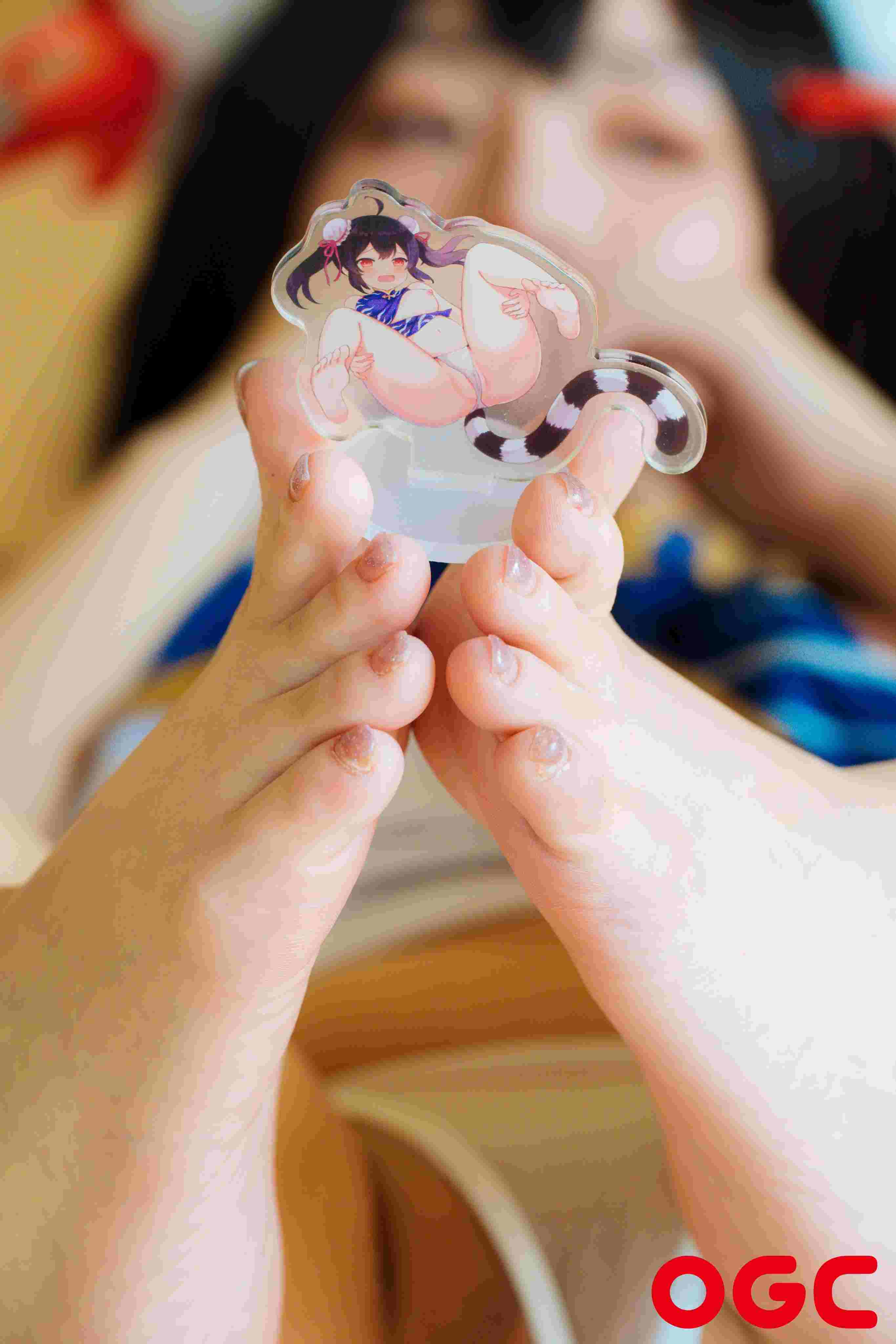 超绝福利姬落落raku合集整理 白虎 微胖 翘臀露出制服-第3张图片-萌站