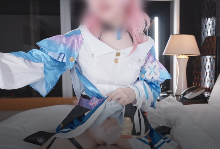 崩坏星穹铁道：爱丽丝cosplay三月七-第1张图片-萌站