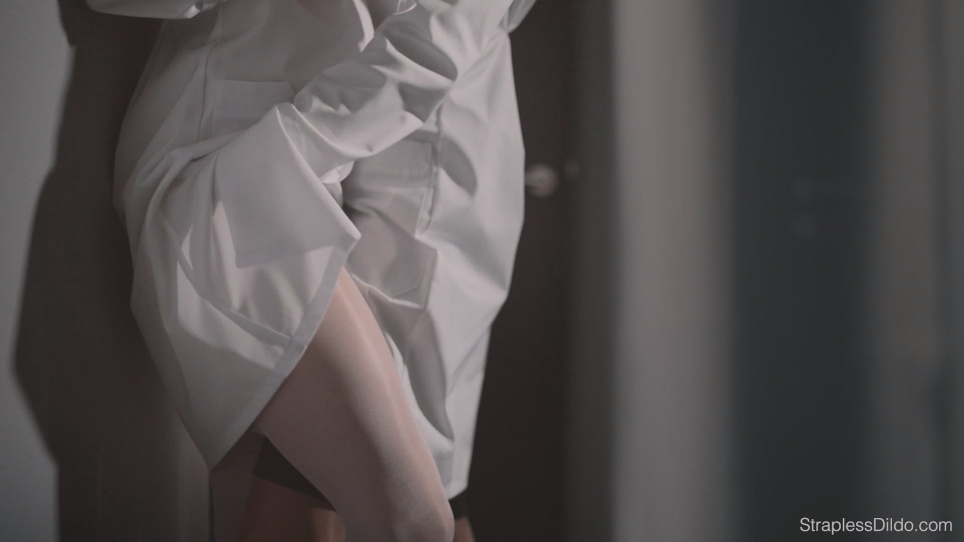【百合/丝袜】sexy_nurse_maria_pie_covered_in_doctor_mias_cum-第1张图片-萌站