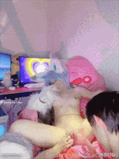 fansly娃娃脸萝莉【cocacla2002】高质量COSer 自摸吃鸡啪啪 【10V3G】-第22张图片-萌站