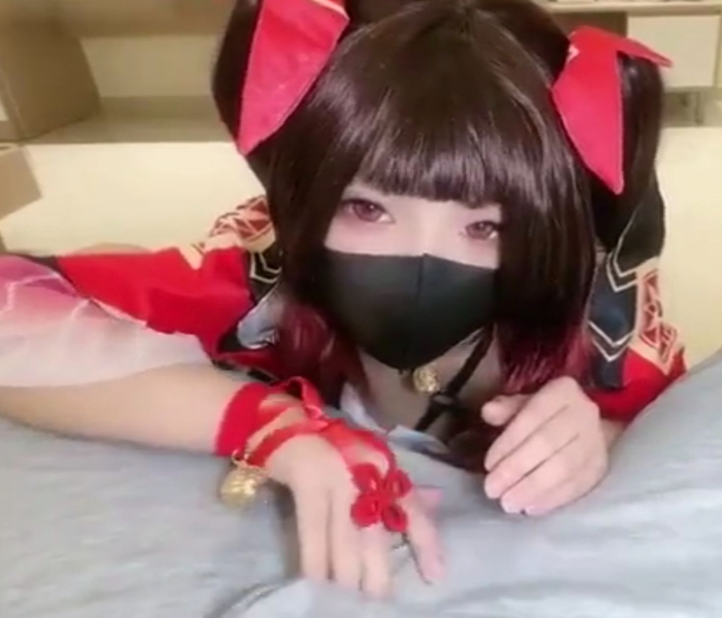 花火COS被操翻-第5张图片-萌站