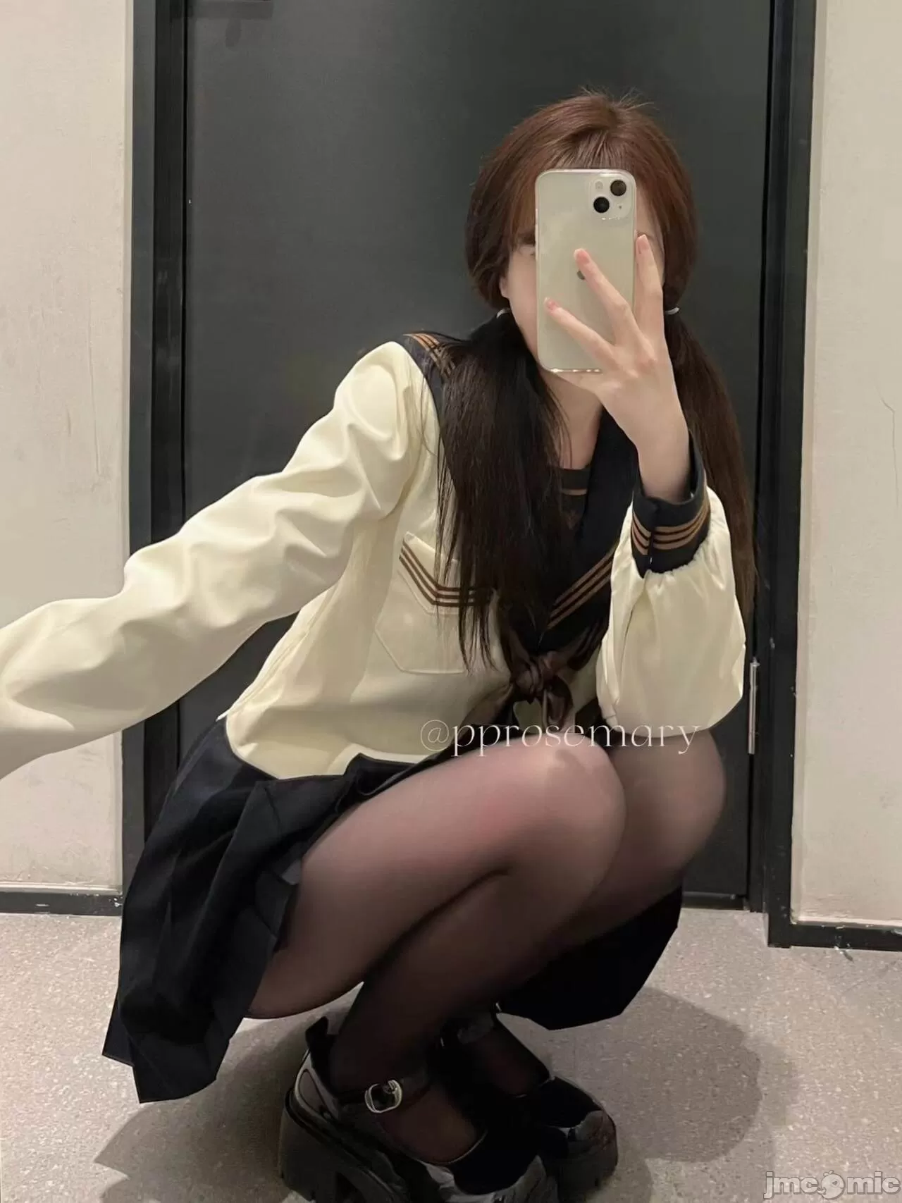 推特色气萝莉-第2张图片-萌站