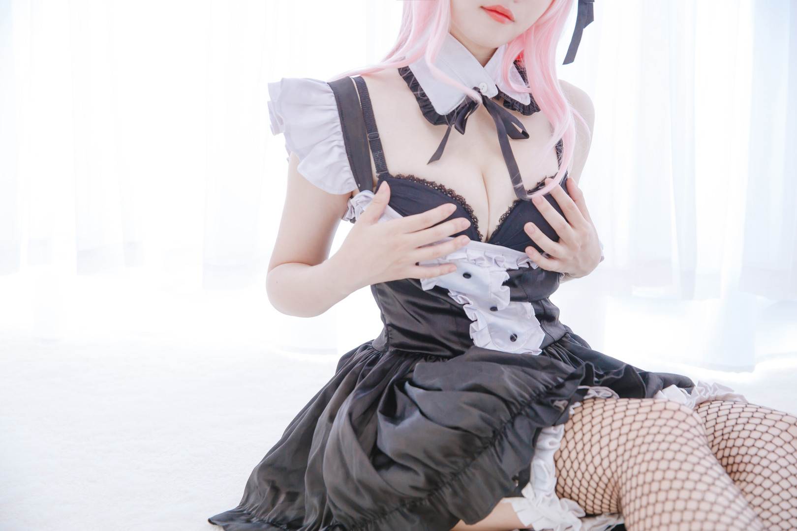 小鸟酱 全套视频 图片 超级大合集分篇6 其六 豪华版定制 露出泳池泳装玉足-第20张图片-萌站